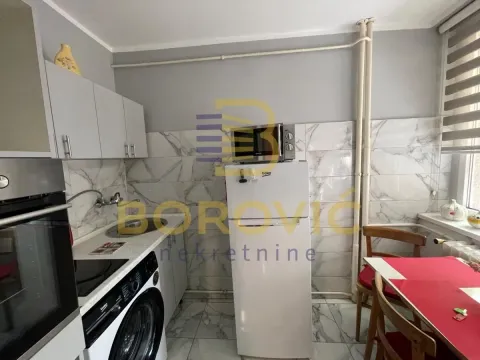 Rent, two bedroom apartment, 50m², Čubura, Beograd - image 8