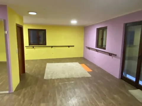 Izdavanje, poslovni prostor, 70m², Pejton, Podgorica - image 7