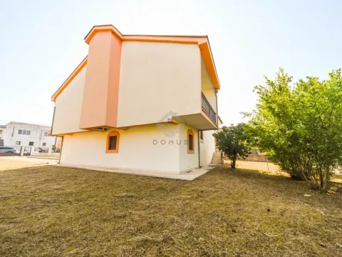 Prodaja, kuća, 350m², Tuzi, Podgorica - image 7