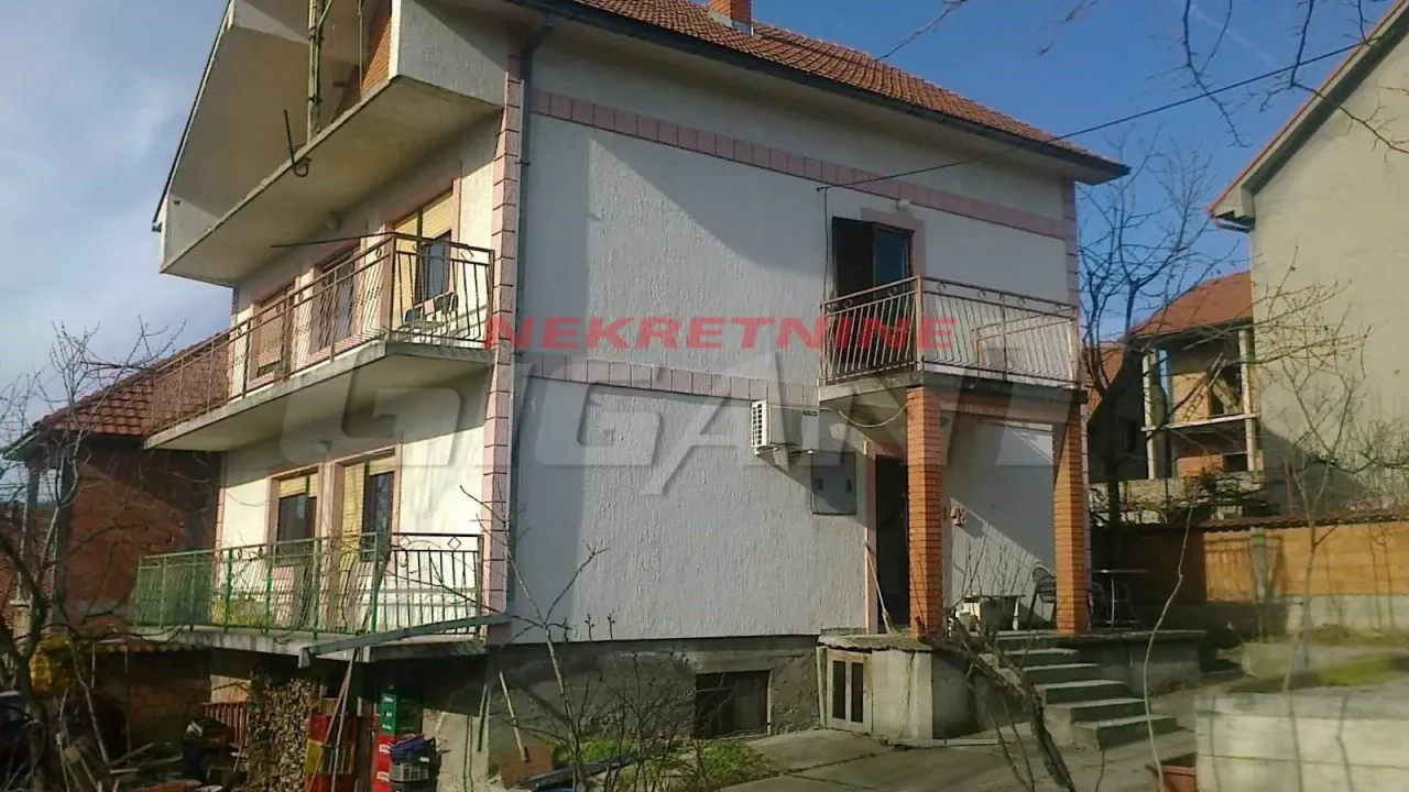 Sale, house, 348m², Kaludjerica, Grocka