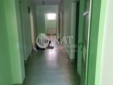 Prodaja, trosoban stan, 80m², Brace Jerković, Voždovac Sve Podlokacije - image 1