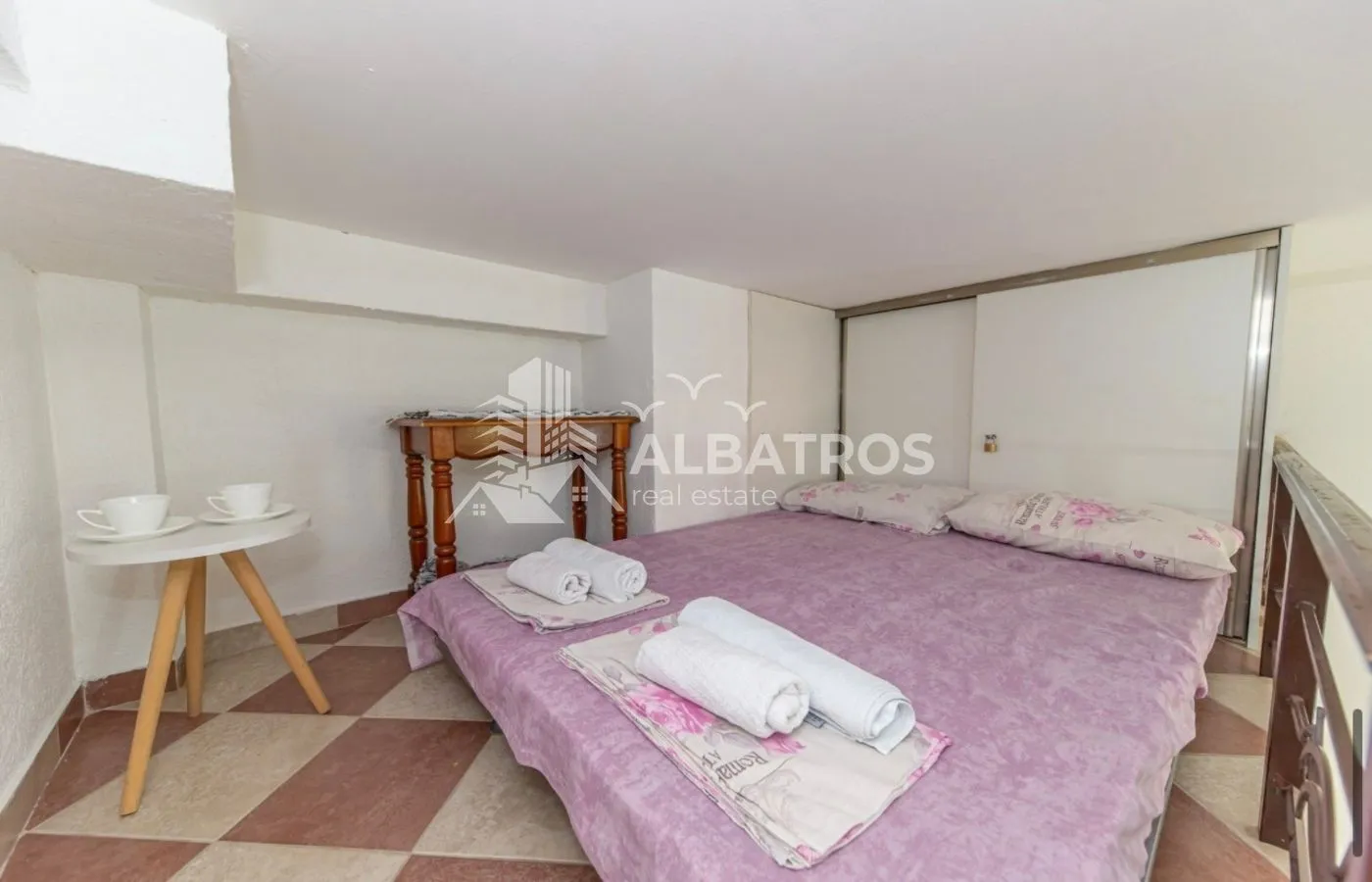 Rent, one bedroom apartment, 33m², Sutomore, Bar