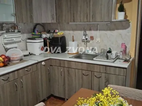 Prodaja, kuća, 155m², Bečej, Novi Sad - image 2