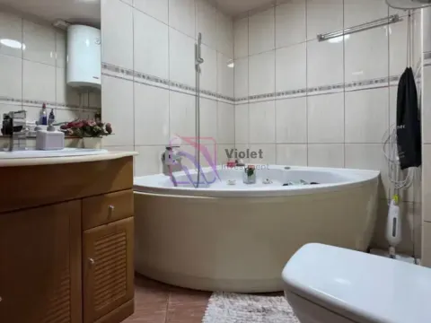 Prodaja, trosoban stan, 109m², Momišići, Podgorica - image 2