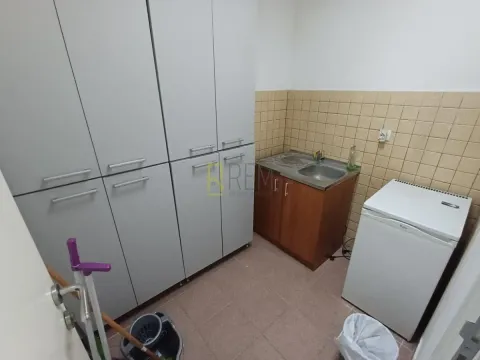 Sale, office space, 90m², Zabjelo, Podgorica - image 6