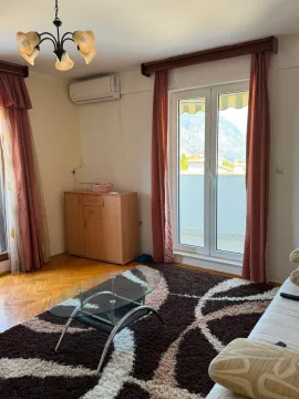 Rent, two bedroom apartment, 79m², Sveta Vrača, Kotor - image 6