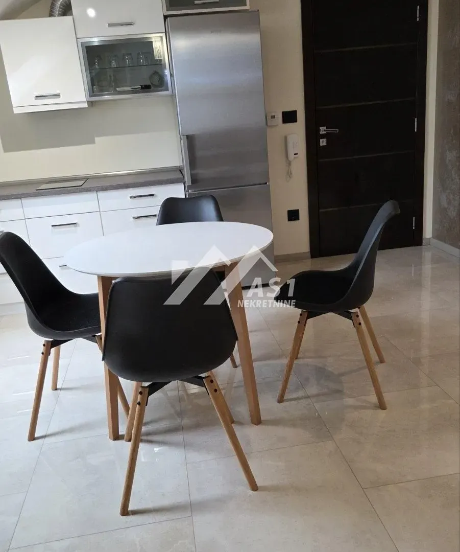 Izdavanje, jednosoban stan, 45m², Nova Detelinara, Novi Sad Sve Podlokacije