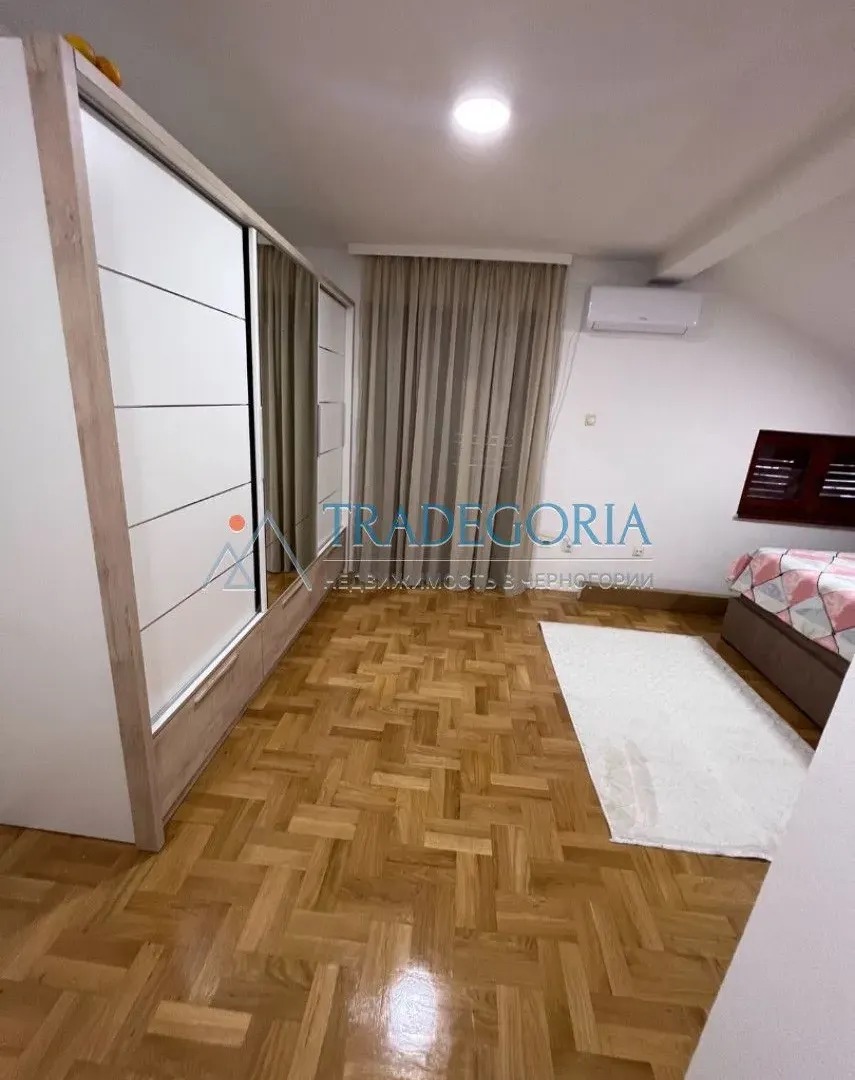 Prodaja, četvorosoban stan, 130m², Budva, Crna Gora