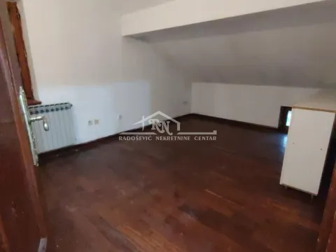 Rent, two bedroom apartment, 80m², Crveni Krst, Beograd - image 20