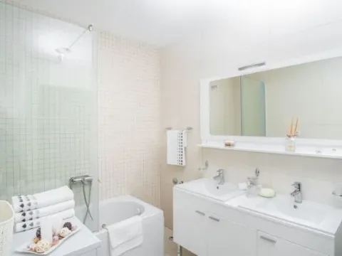 Prodaja, stan, 92m², Budva, Crna Gora - image 10