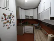 Prodaja, trosoban stan, 85m², Stari Aerodrom, Podgorica - image 11