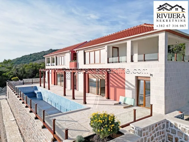 Sale, house, 255m², Herceg Novi, Crna Gora