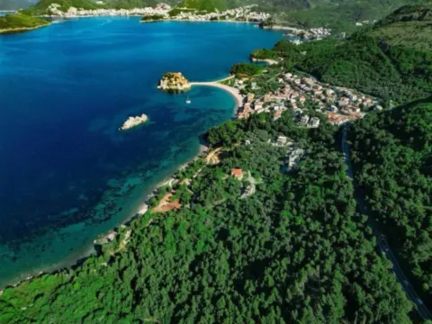 Prodaja, plac, 2390m², Sveti Stefan, Budva