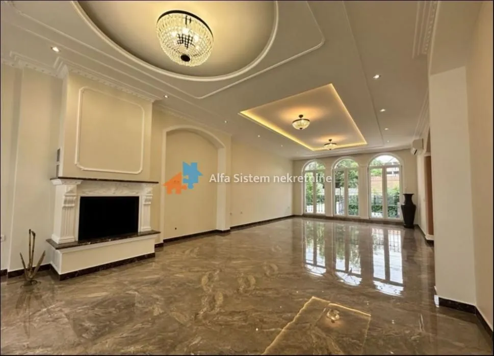 Rent, house, 510m², Čukarica, Beograd