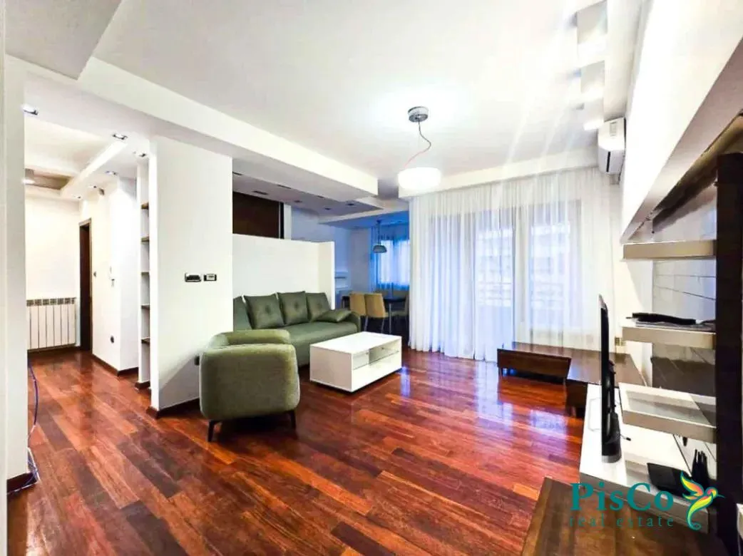 Izdavanje, dvosoban stan, 95m², Kruševac, Podgorica