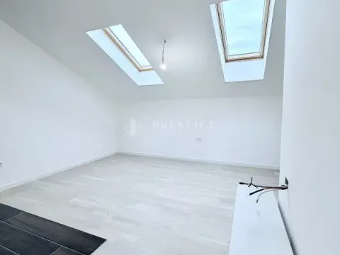 Prodaja, jednosoban stan, 52m², Tološi, Podgorica - image 5