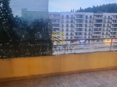 Izdavanje, dvosoban stan, 74m², Ljubović, Podgorica - image 2