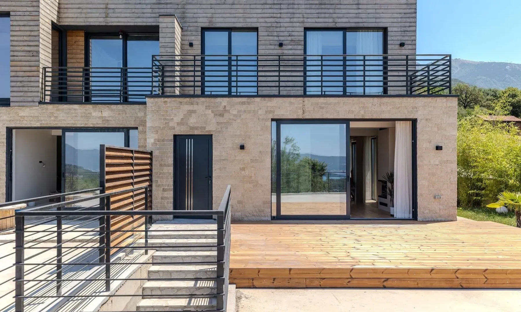 Sale, house, 140m², Kavač, Kotor