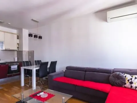 Rent, one bedroom apartment, 45m², City Kvart, Podgorica