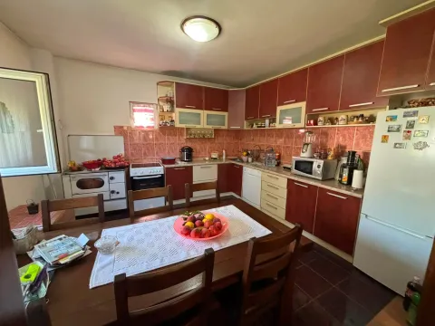 Prodaja, kuća, 144m², Kosić, Danilovgrad - image 10