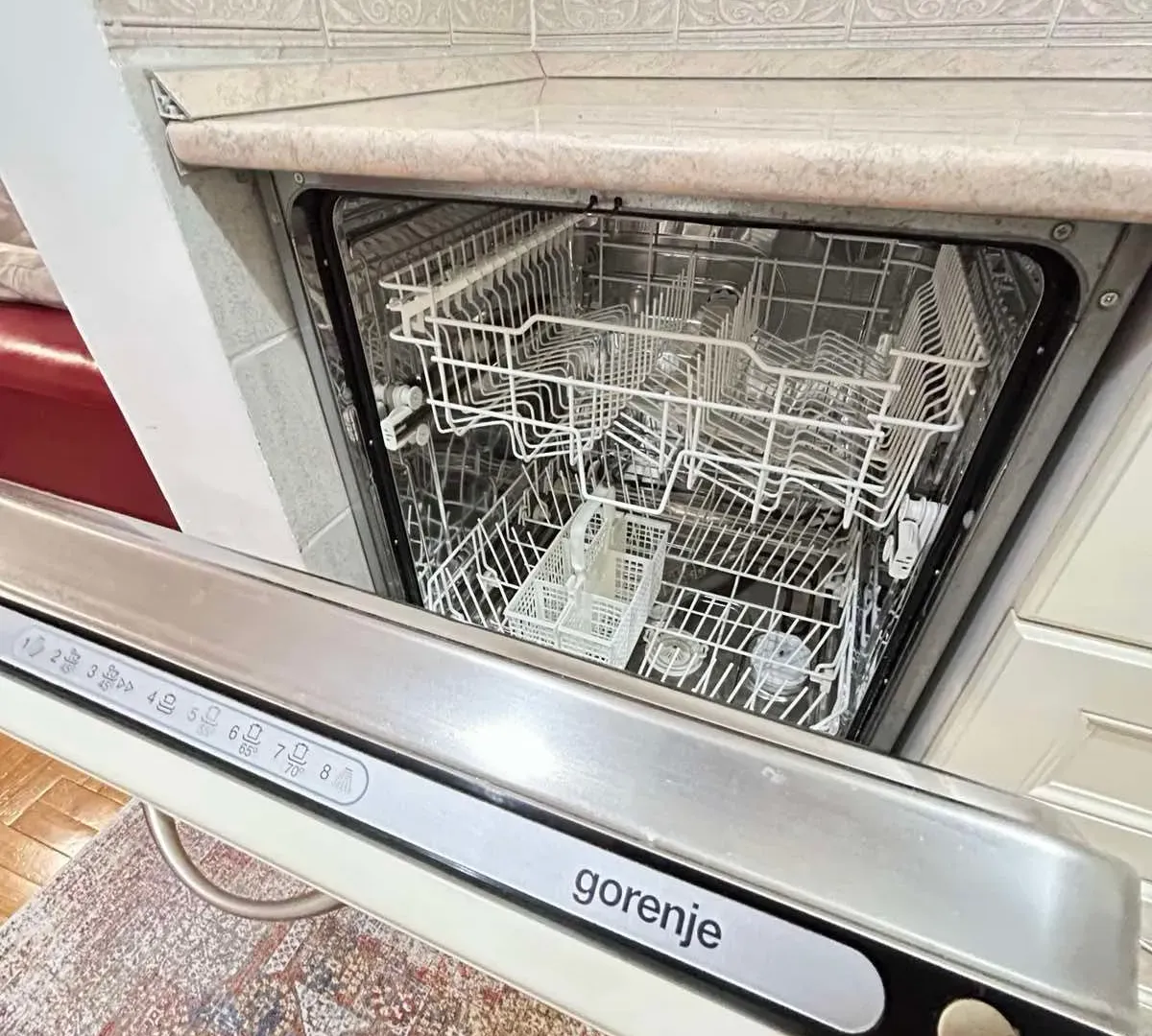 Izdavanje, dvosoban stan, 60m², Preko Morače, Podgorica