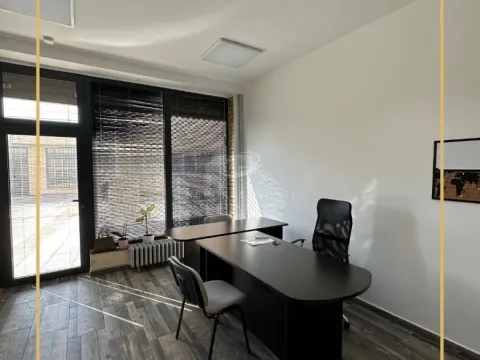 Poslovni prostor in Autokomanda