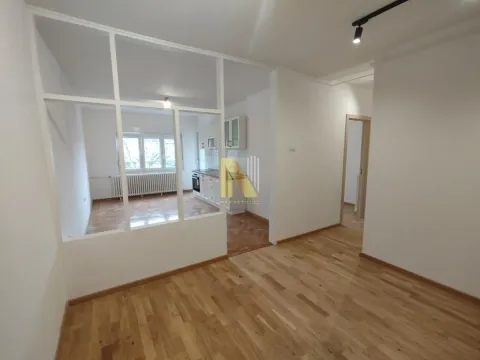 Prodaja, dvosoban stan, 59m², Železnička Stanica, Novi Sad Sve Podlokacije - image 1