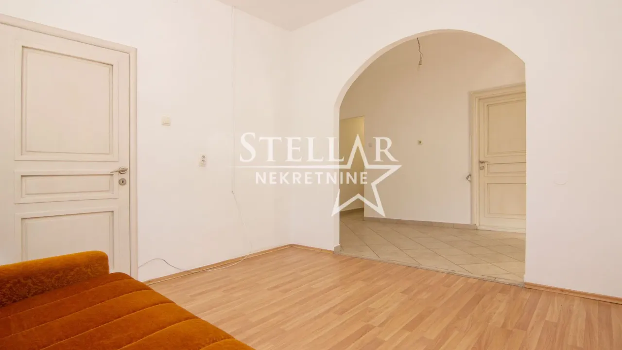 Izdavanje, kuća, 60m², Momišići, Podgorica