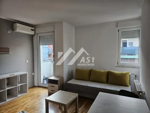 Izdavanje, stan, 28m², Centar, Novi Sad - image 3