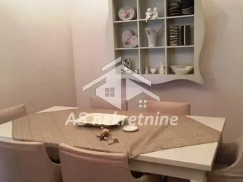 Izdavanje, trosoban stan, 100m², Stari Grad, Beograd - image 5