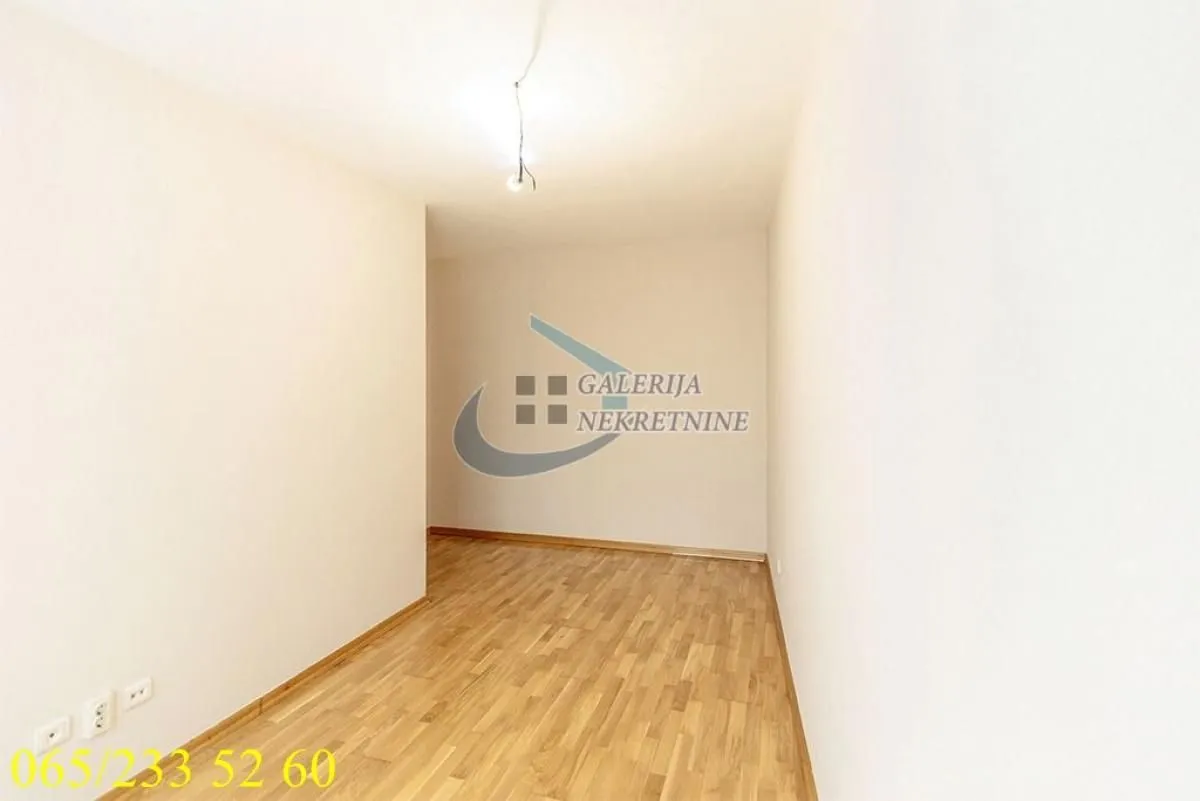 Sale, two bedroom apartment, 74m², Vračar Hram, Vračar Sve Podlokacije