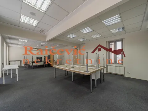 Rent, office space, 216m², Savski Venac, Beograd - image 3