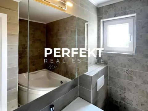 Sale, three bedroom apartment, 105m², Centar, Pančevo - image 10