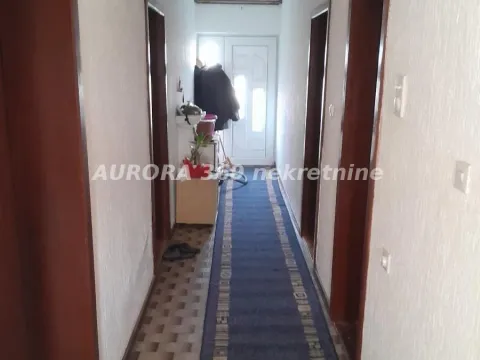 Prodaja, kuća, 103m², Bački Petrovac, Novi Sad - image 6