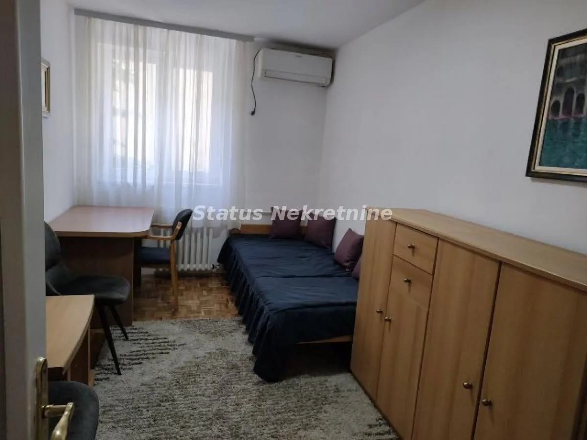 Izdavanje, trosoban stan, 61m², Spens, Novi Sad Sve Podlokacije