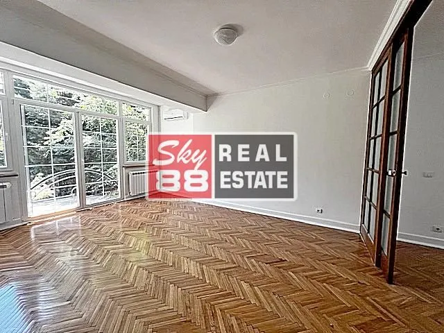 Izdavanje, kuća, 375m², Senjak, Beograd