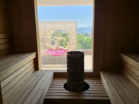 Sale, one bedroom apartment, 91m², Mažina, Tivat - image 4