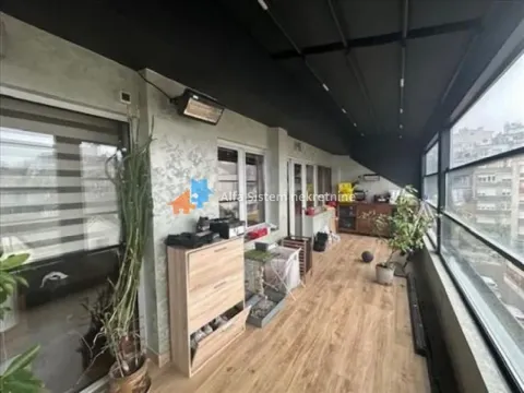 Izdavanje, trosoban stan, 155m², Neimar, Vračar Sve Podlokacije - image 13