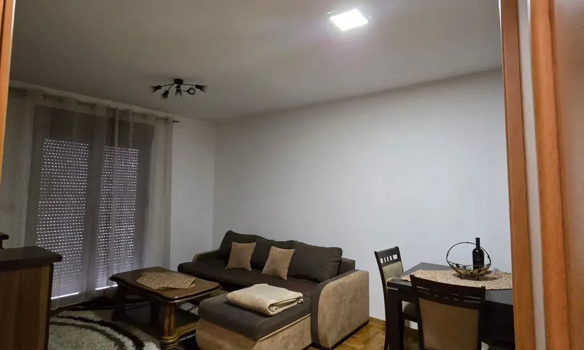 Rent, one bedroom apartment, 42m², Stari Aerodrom, Podgorica