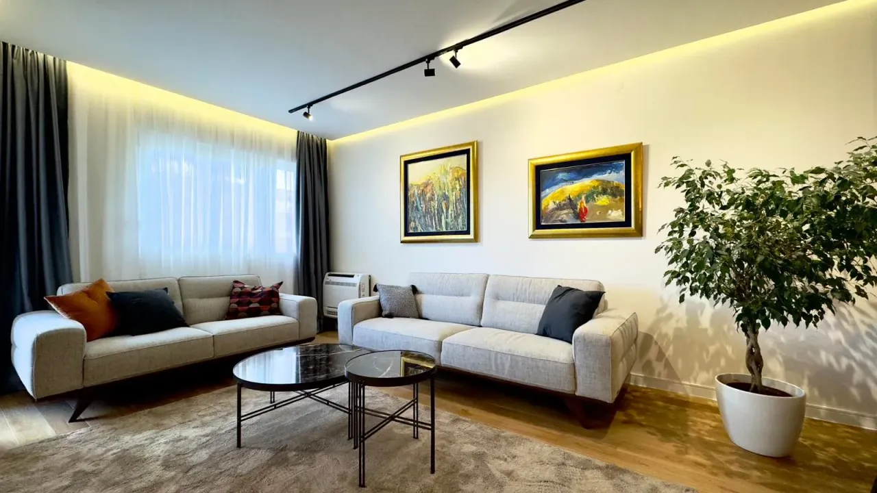 Rent, two bedroom apartment, 108m², Central Point, Podgorica