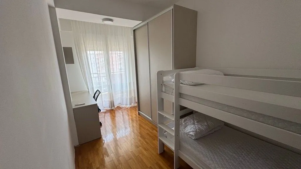 Rent, two bedroom apartment, 78m², City Kvart, Podgorica