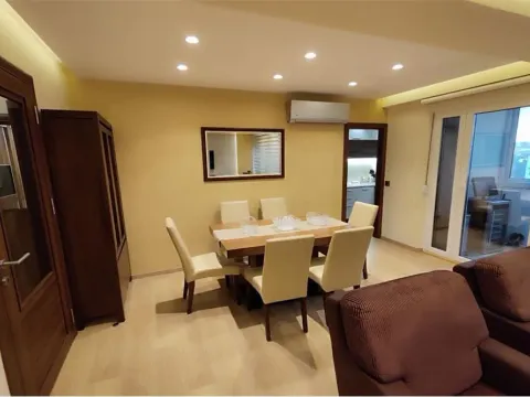 Izdavanje, dvosoban stan, 82m², Centar, Niš - image 3