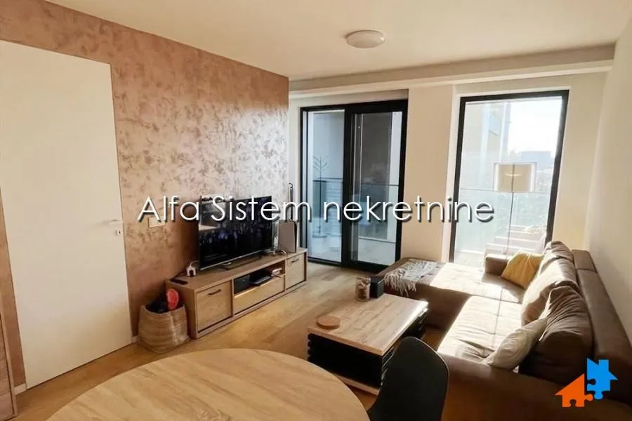 Izdavanje, dvosoban stan, 45m², Novi Beograd Sve Podlokacije, Beograd