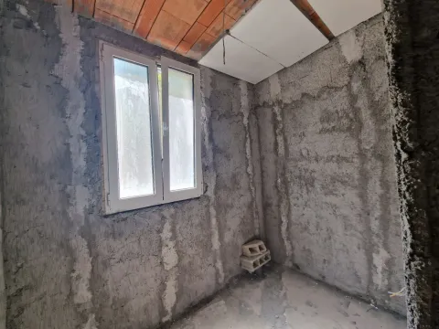 Izdavanje, poslovni prostor, 398m², Kotor, Crna Gora - image 12