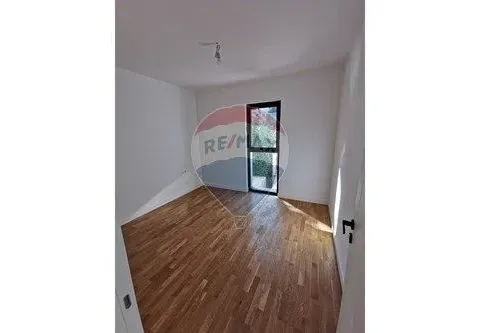 Sale, one bedroom apartment, 42m², Rafailovići, Budva - image 4