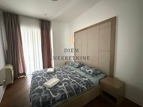 Rent, one bedroom apartment, 64m², Centar, Budva - image 4