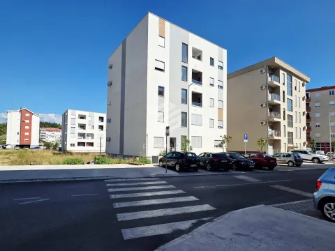 Sale, one bedroom apartment, 42m², Zabjelo, Podgorica - image 15