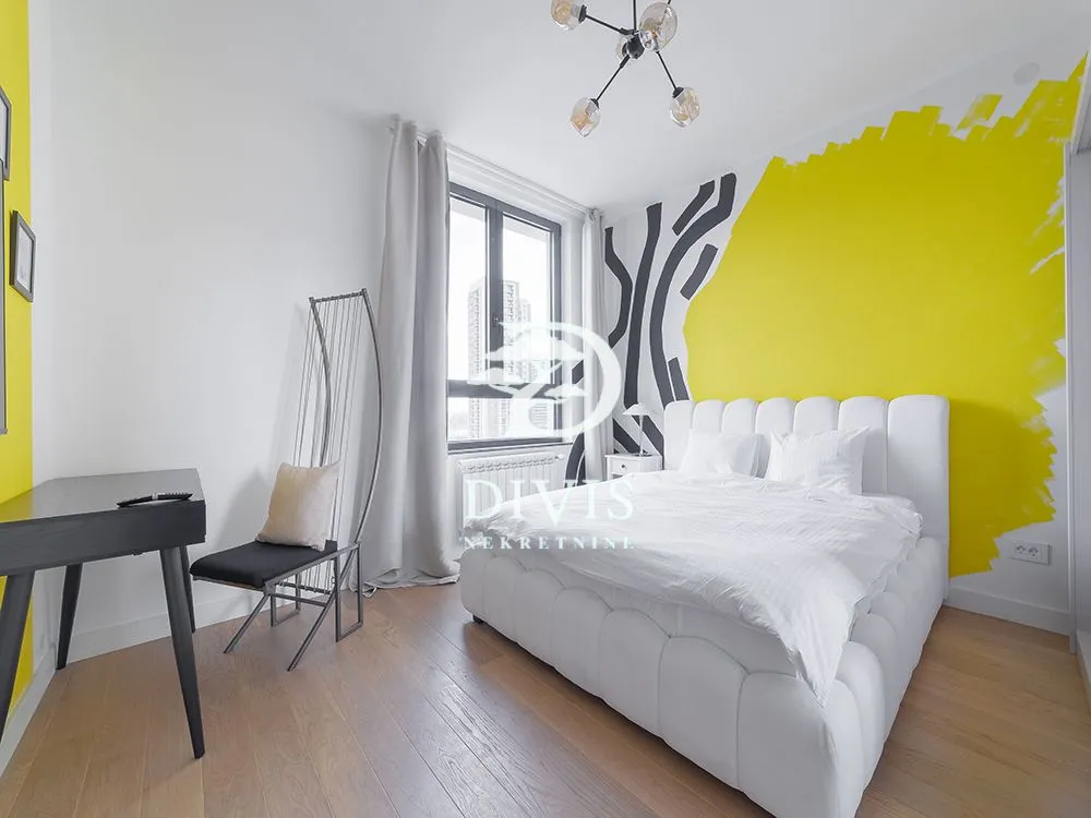Prodaja, četvorosoban stan, 114m², Beograd Na Vodi, Beograd