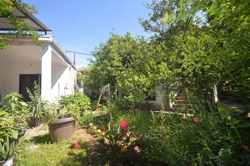 Sale, house, 323m², Škaljari, Kotor