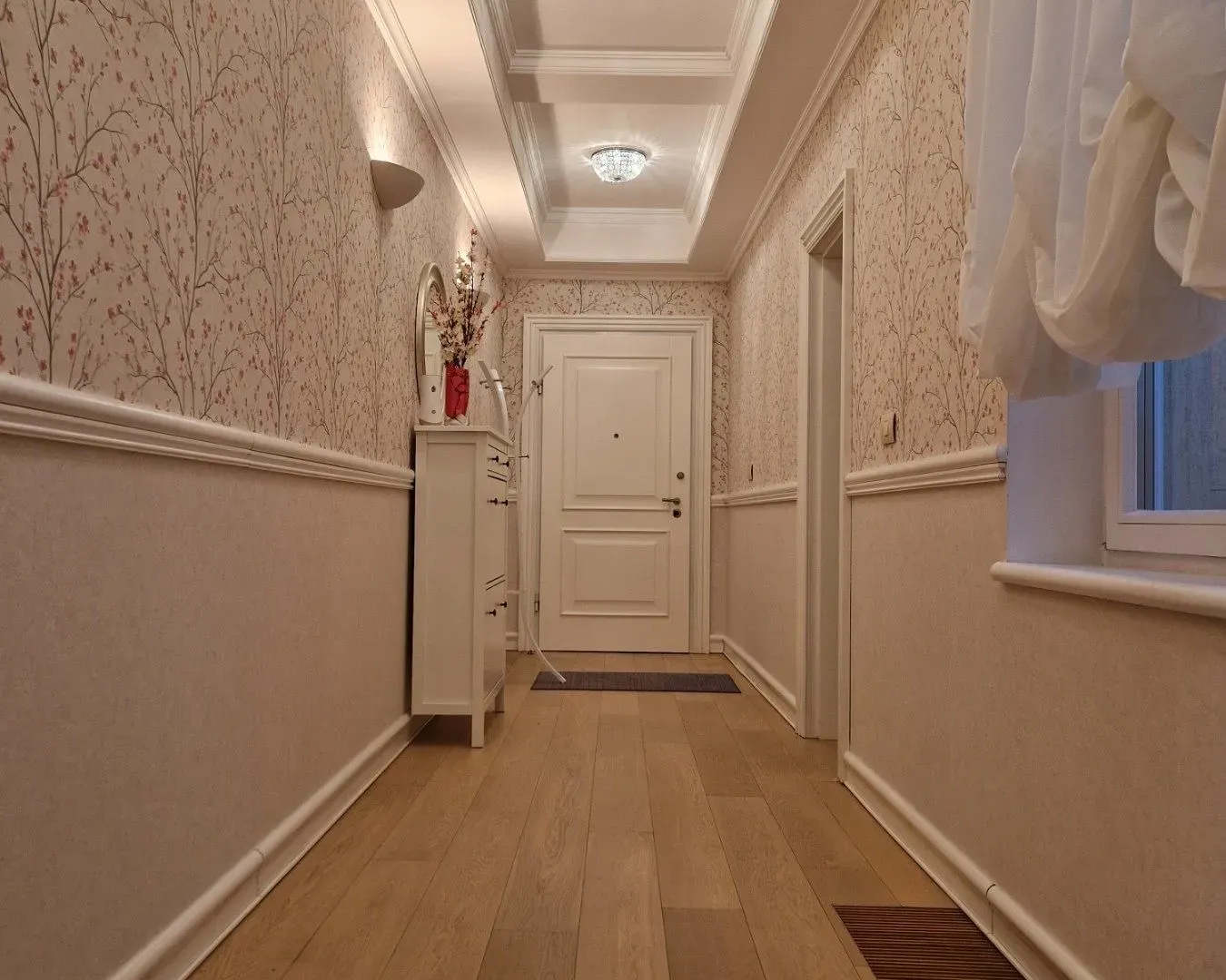 Rent, three bedroom apartment, 120m², Stari grad, Novi Sad